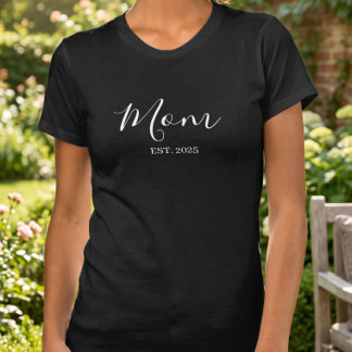 Mama hat neues Mama-Geschenk gegründet T-Shirt