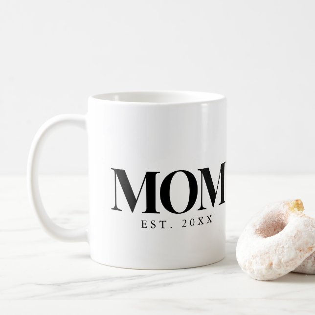 Mama hat neues Mama-Geschenk in schwarzer Typograf Kaffeetasse (Mit Donut)