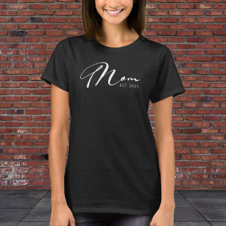 Mama hat neues Mama-Geschenk-T-Shirt gegründet T-Shirt