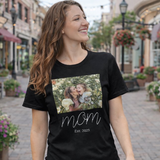 Mama hat Skript Schwarz Foto erstellt Tri-Blend Shirt (Von Creator hochgeladen)