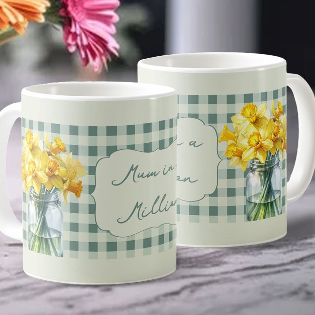 Mama in einer Million grüner Affodien in einem Jar Kaffeetasse (Mug for mum in a million with daffodils and editable poem - perfect for Mother's Day)