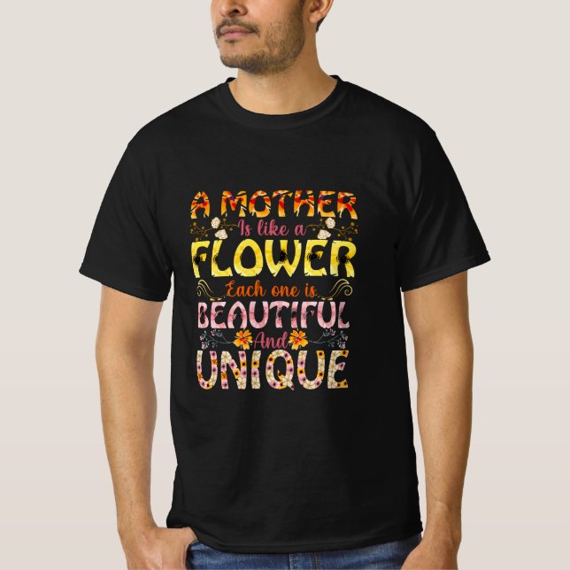 Mama ist Mutter wie Blume T-Shirt (Vorderseite)