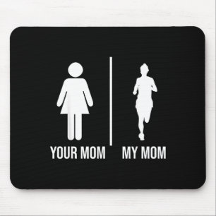 Mama läuft lustig beim Joggen am Muttertag Maratho Mousepad