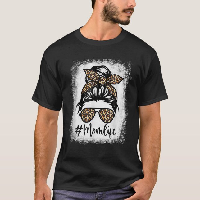 Mama Leopard Mama Leopard Messy Bun T-Shirt (Vorderseite)