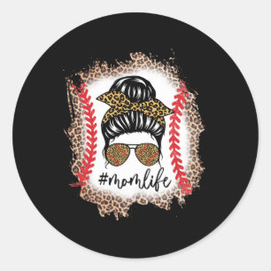 Mama Life Baseball Mama Messy Bun Leopard Baseball Runder Aufkleber