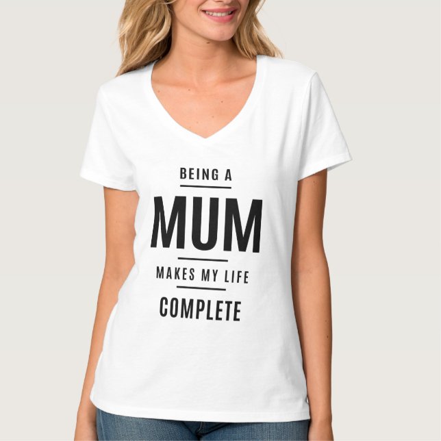 Mama macht mein Leben zu einem kompletten Oma T-Shirt (Vorderseite)