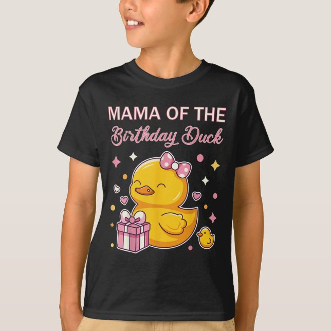 Mama Of The Birthday Duck Christmas Anime Party Ou T-Shirt (Vorderseite)