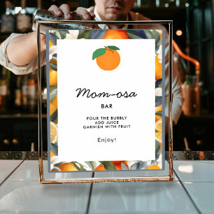 Mama-osa Eine kleine Süsse befindet sich auf der W Poster