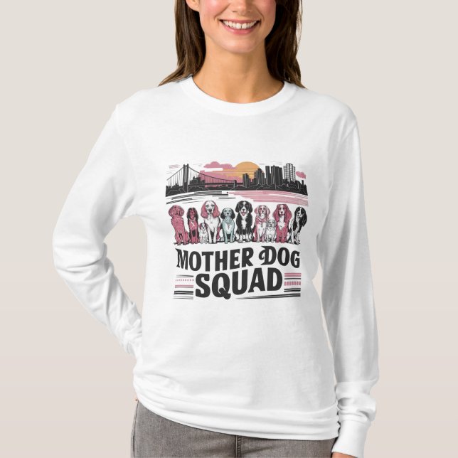 Mama Squad - Muttertag T-Shirt (Vorderseite)