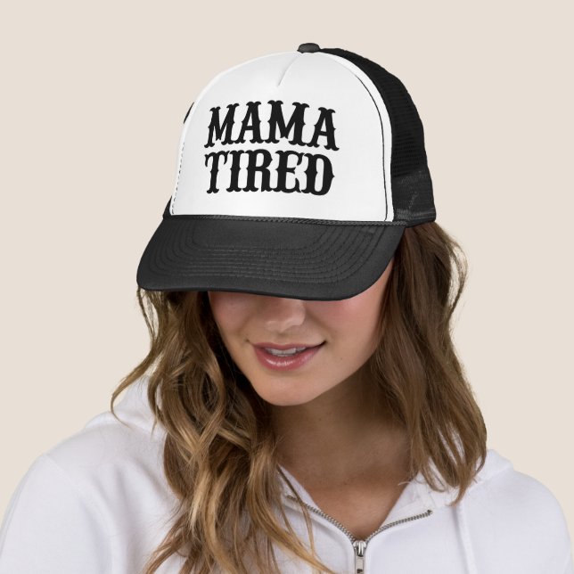 MAMA TIRED (Spoof Mama Tried) Trucker Hat Truckerkappe (Beispiel)