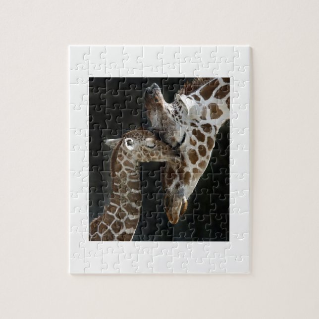 Mama-und Baby-Giraffen-Umarmung Puzzle (Vertikal)