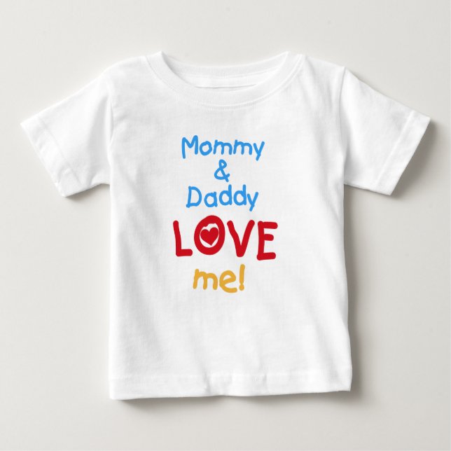 Mama-und Vati-Liebe ich Baby T-shirt (Vorderseite)