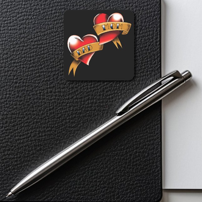 Mama Vater Rotes Herz Tattoo Quadratischer Aufkleber (Von Creator hochgeladen)