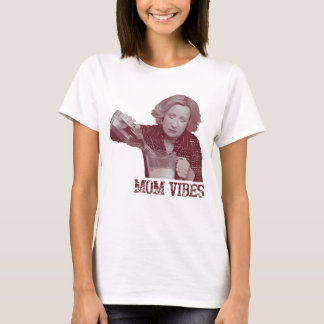 Mama-Vibes-Kitty-Screenprinted-Shirt T-Shirt