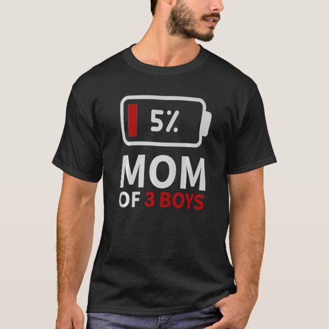 Mama von 3 Boys Low battery müde Mama Family Spaß  T-Shirt (Vorderseite)