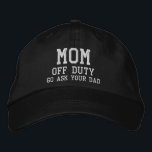 Mama von Duty Simple Modern Typografy Custom Bestickte Baseballkappe<br><div class="desc">Mama Off Duty Simple Modern Typografy Custom Sticktier Baseball Cap bietet die einfache moderne bestickte Text "Mama,  frei,  Go frag your dad". Perfekt als Geschenk für Mutter zum Muttertag,  Weihnachten,  Geburtstag und mehr. Erstellt von Evco Studio www.zazzle.com/store/evcostudio</div>