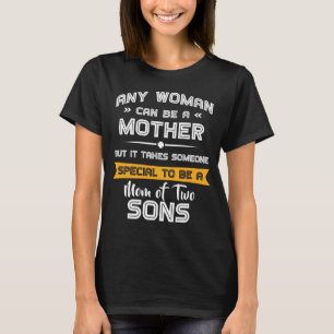 Mama von Sons Funny Mother Day Geschenk für sie T-Shirt
