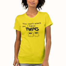 Mama von Zwillings-Halloween-Shirt