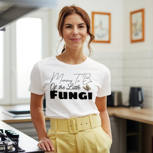 Mama wird die kleine Pilzspuschendusche. T-Shirt (mother to be)