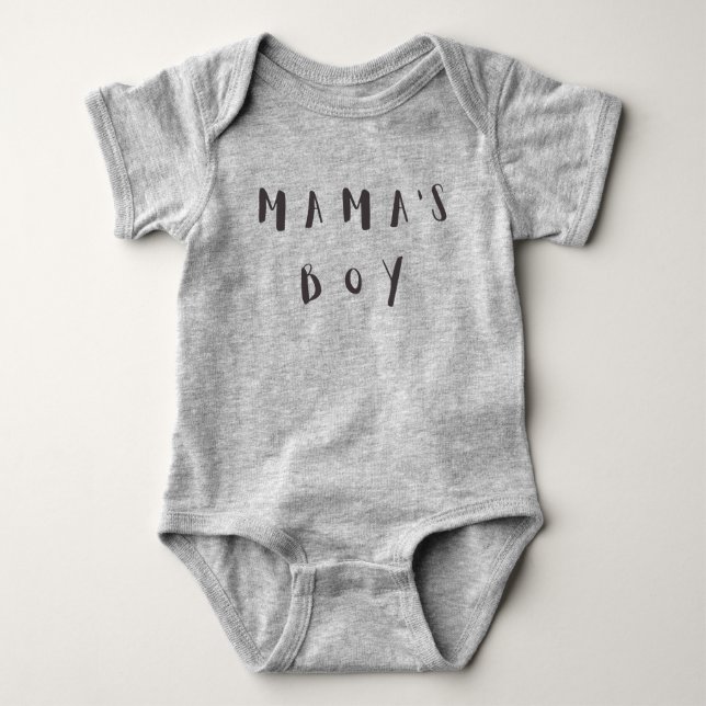 Mama's Boy - Niedliches Zitat Baby Football Bodysu Baby Strampler (Vorderseite)