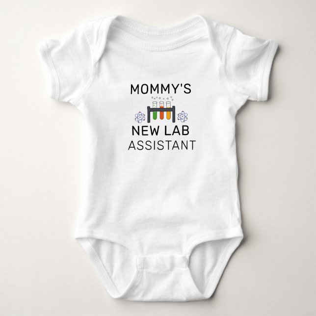 Mamas neue Laborassistentin | Doktor Mama Baby Strampler (Vorderseite)
