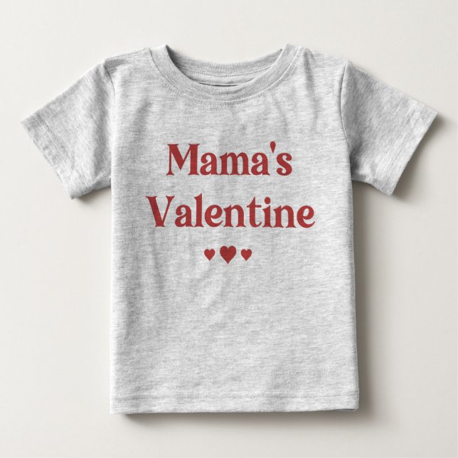 Mamas Niedlicher Valentinstag Baby T-shirt (Vorderseite)