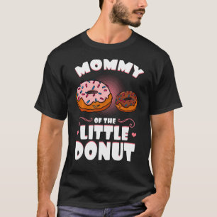 Mami des kleinen Donut-Geschlechts zeigt Baby-Show T-Shirt