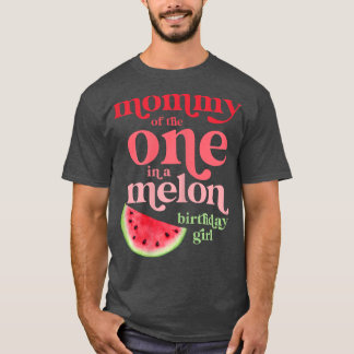 Mami von Frauen in einem Melon Geburtstagskind W T-Shirt