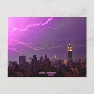 Mammoth Lightning Strike Over Midtown NYC Skyline Postkarte