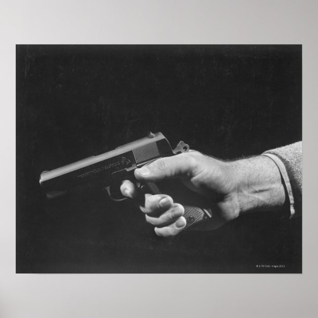 Man Holding Gun Poster (Vorne)
