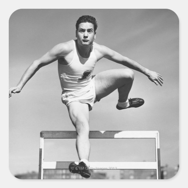 Man Hurdling Quadratischer Aufkleber (Vorderseite)
