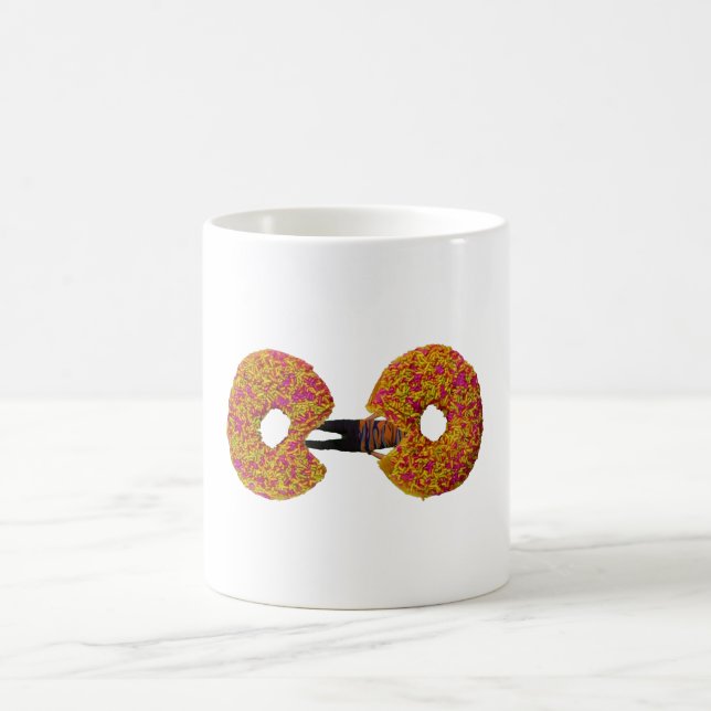 Man isst Donuts Kaffeetasse (Mittel)