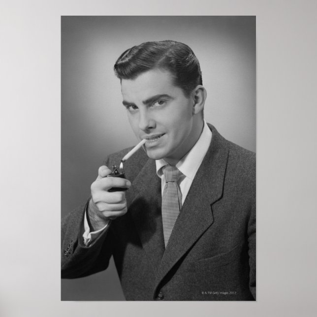 Man Lighting Cigarette Poster (Vorne)