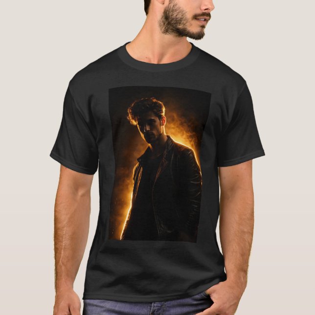 Man with golden light t-shirt (Vorderseite)