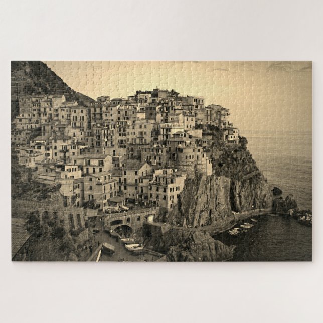 Manarola in Sepia Tones - Italien - 20x30 - 1014 S Puzzle (Horizontal)