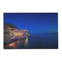 Manarola Stadt im Cinque Terre im Abend