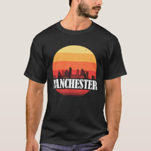 Manchester Skyline Sunset in Retro Vintag Style T-Shirt