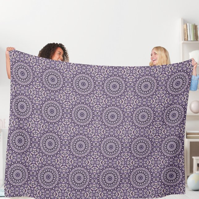 Mandala 8 Fleece Blanket (Von Creator hochgeladen)