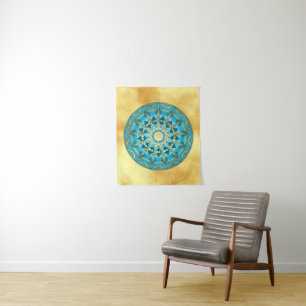Mandala blau-gold auf weichem goldenen Hintergrund Wandteppich