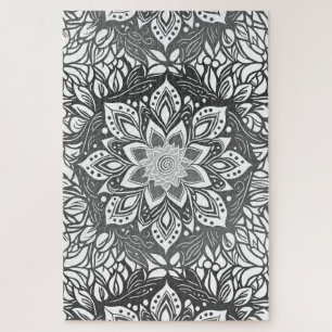 Mandala-Blume in Schwarzweiß Puzzle