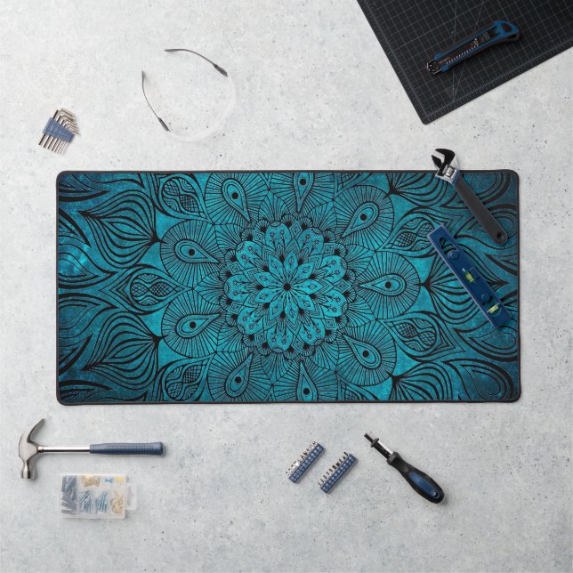 Mandala Blume Zen Cool Bright Vibrant Aquamarin Bl Schreibtischunterlage (Arbeitsplatz)