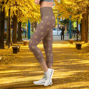 Mandala Braun Capri Leggings