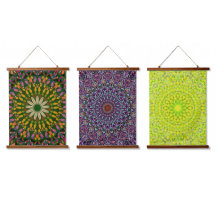 Mandala-Harmonie-Wandtapete mit Holzoberseite vert