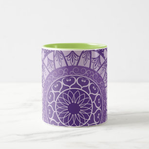 Mandala in Lila Zweifarbige Tasse