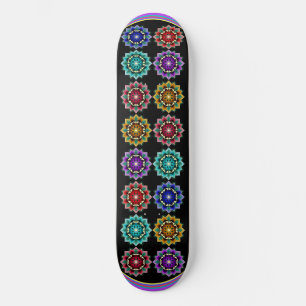 Mandala in verschiedenen Farben Skateboard