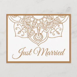 Mandala Just Married Brown Boho Indian Wedding Ankündigungspostkarte