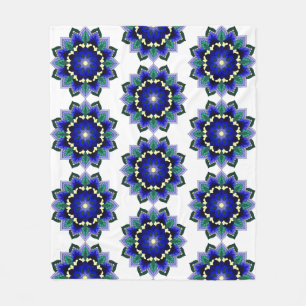 Mandala Muster 02 in dunkelblau Fleece Blanket
