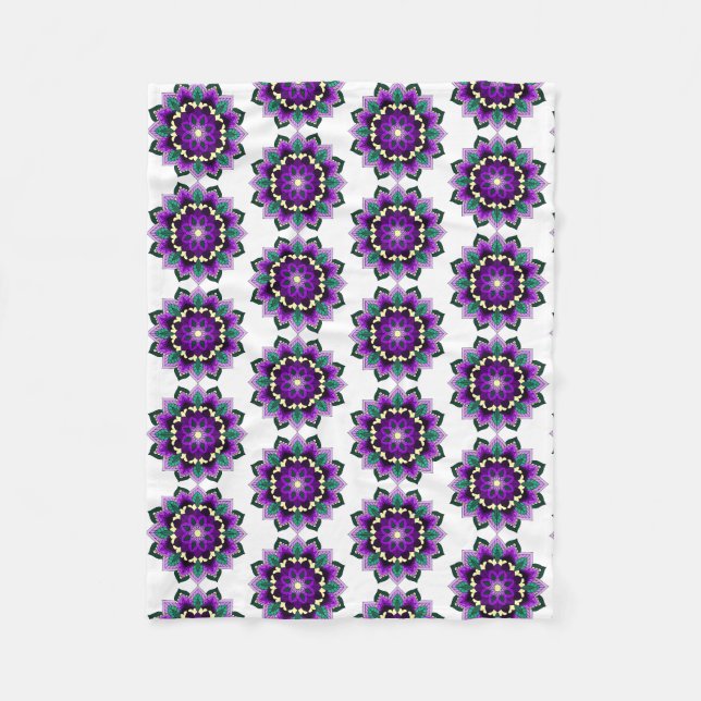 Mandala Muster 02 in lila Fleecedecke (Vorderseite)