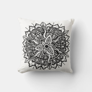 Mandala Ornament Throw Kissen