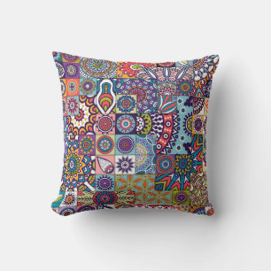 Mandala Tile Pattern Kissen